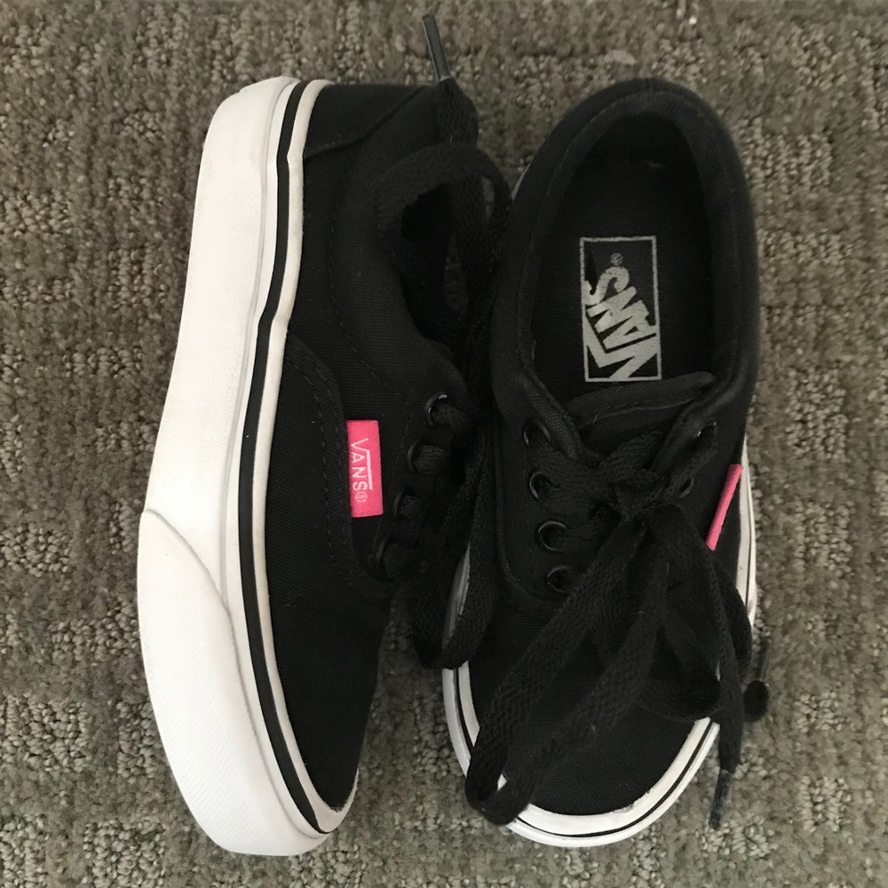 VANS | Kids Authentic Black Shoes | Size 10.5